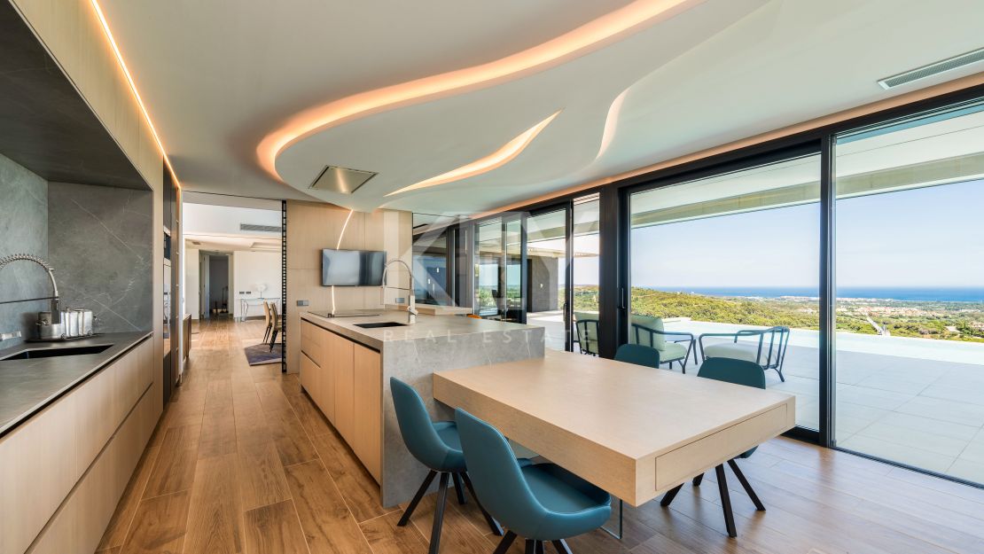 La villa de lujo en venta en una ubicación idílica en La Reserva, Sotogrande
