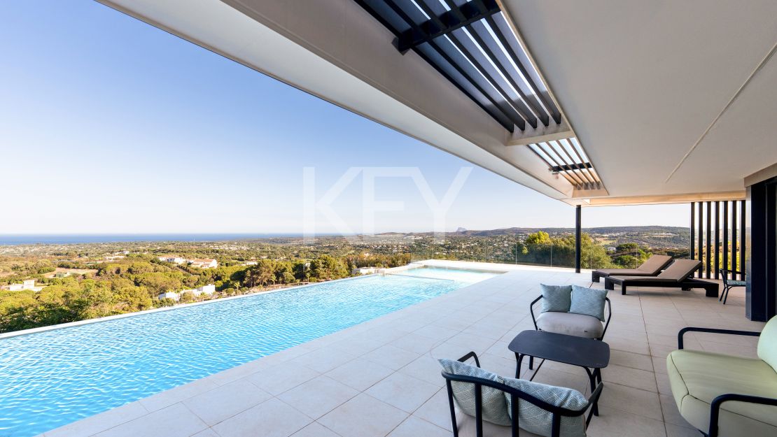La villa de lujo en venta en una ubicación idílica en La Reserva, Sotogrande