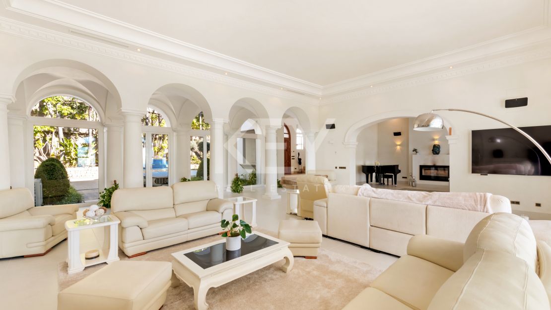 Splendid and luxurious villa for sale in La Zagaleta, Benahavis