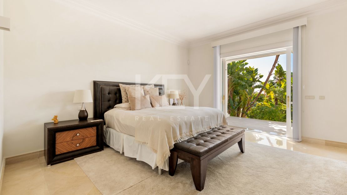 Splendid and luxurious villa for sale in La Zagaleta, Benahavis