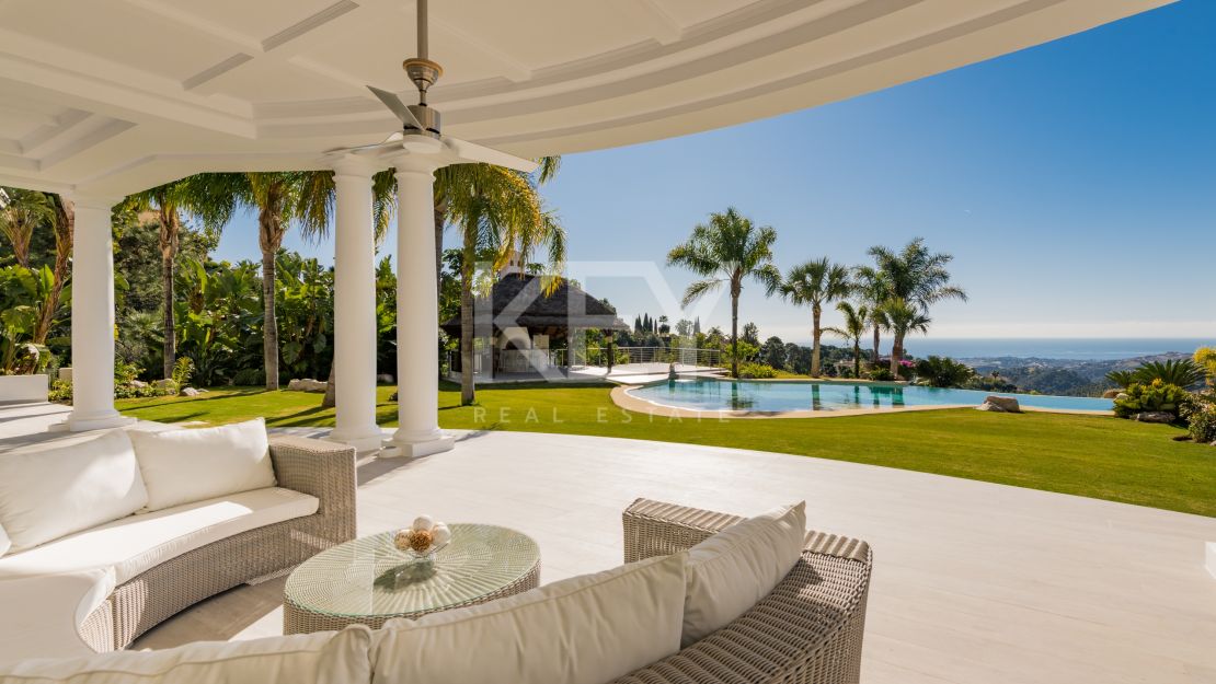 Splendid and luxurious villa for sale in La Zagaleta, Benahavis