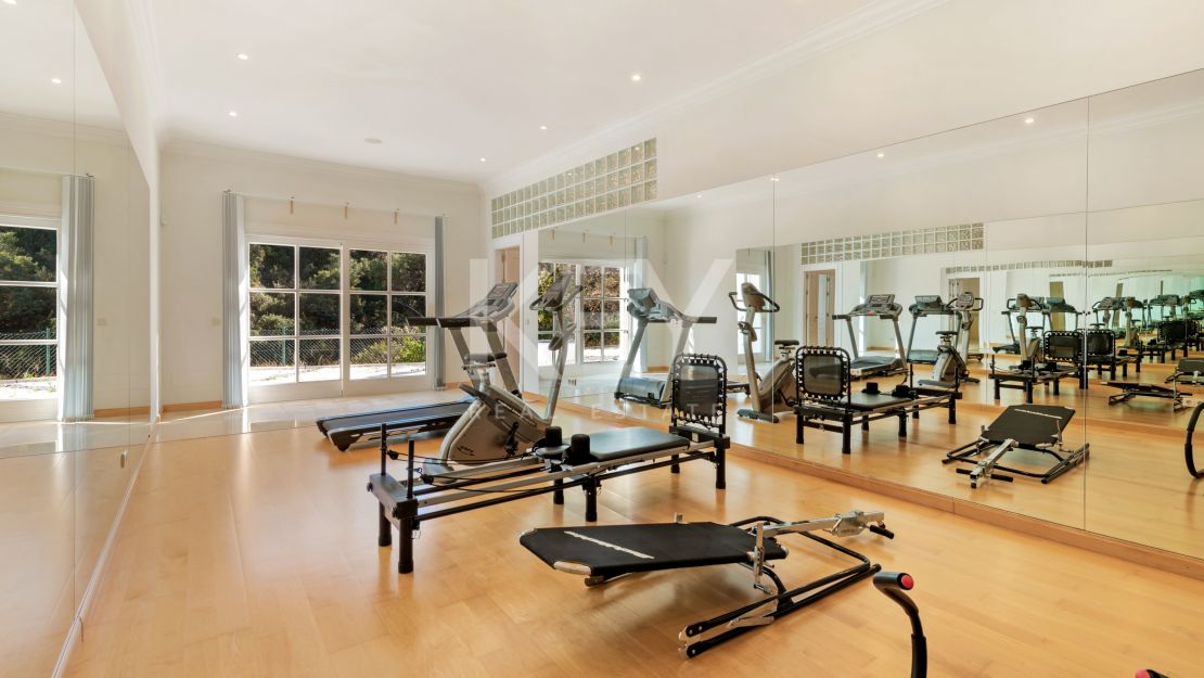 Splendid and luxurious villa for sale in La Zagaleta, Benahavis