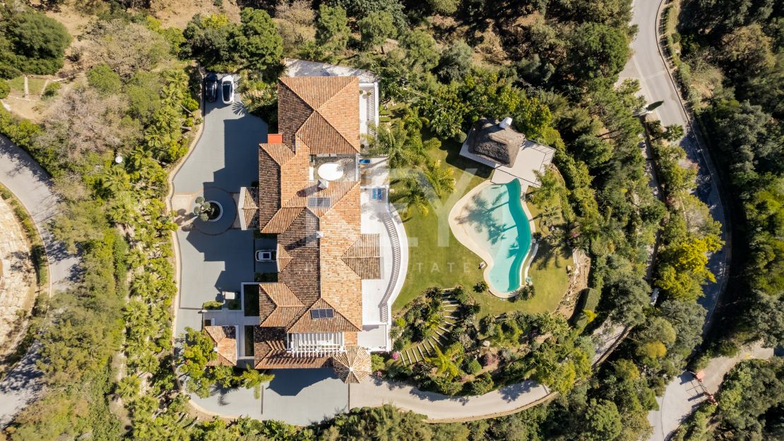 Splendid and luxurious villa for sale in La Zagaleta, Benahavis