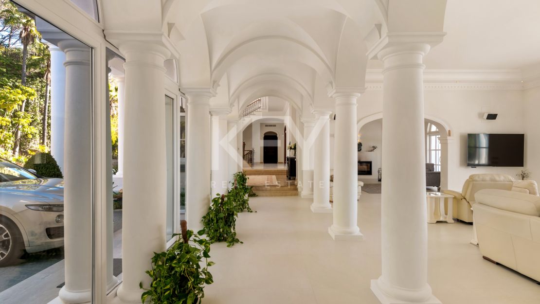 Splendid and luxurious villa for sale in La Zagaleta, Benahavis