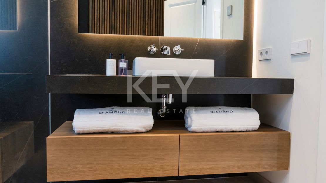 Elegante y lujosa villa en Nueva Andalucía, Marbella