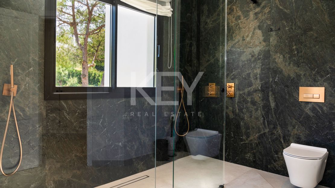 Elegante y lujosa villa en Nueva Andalucía, Marbella