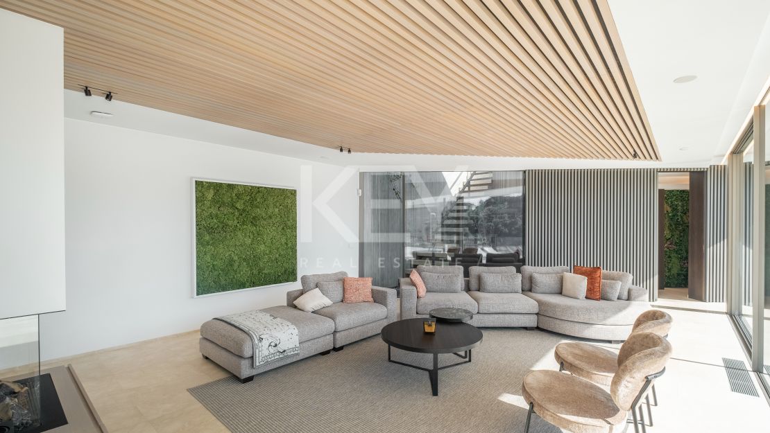 Modern villa with outstanding panoramic sea and mountain views for sale in Marbella Club Golf Resort, Benahavis