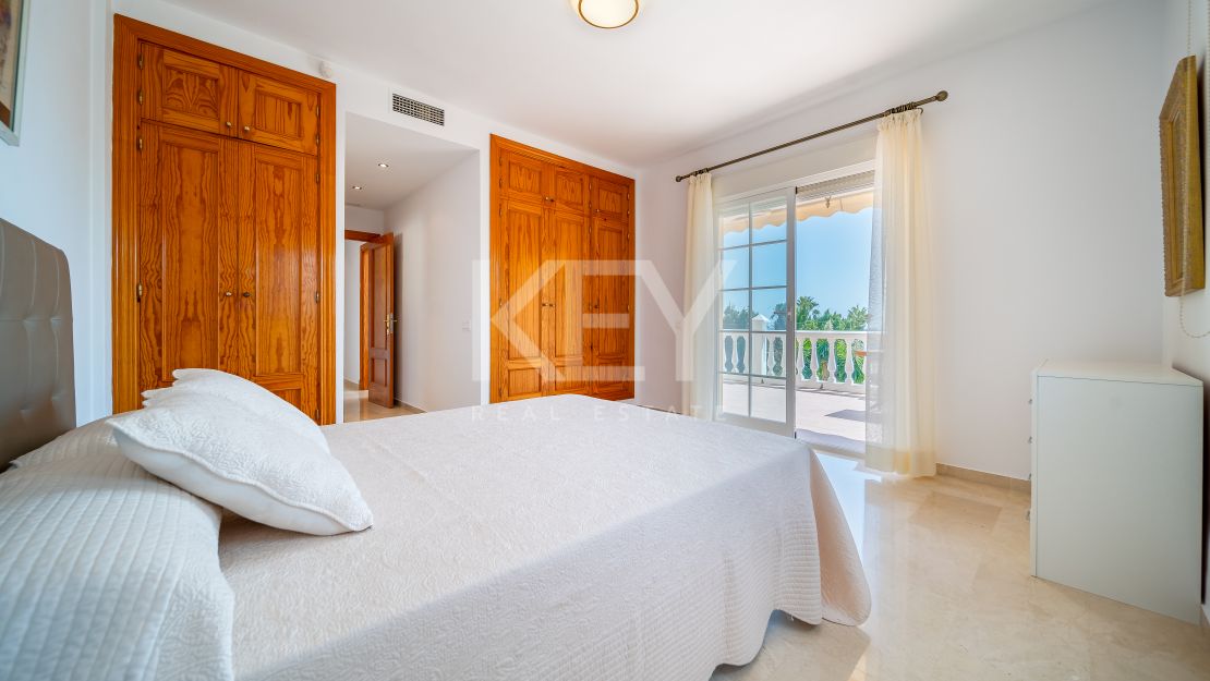 La encantadora villa en alquiler a largo plazo en Costabella, Marbella