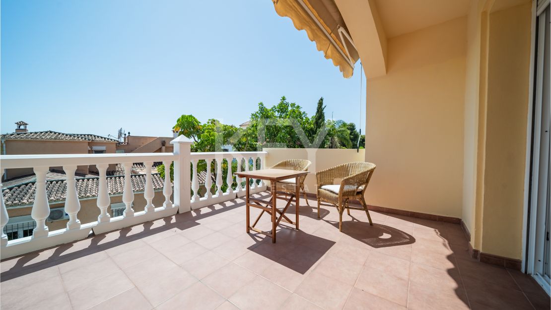 La encantadora villa en alquiler a largo plazo en Costabella, Marbella