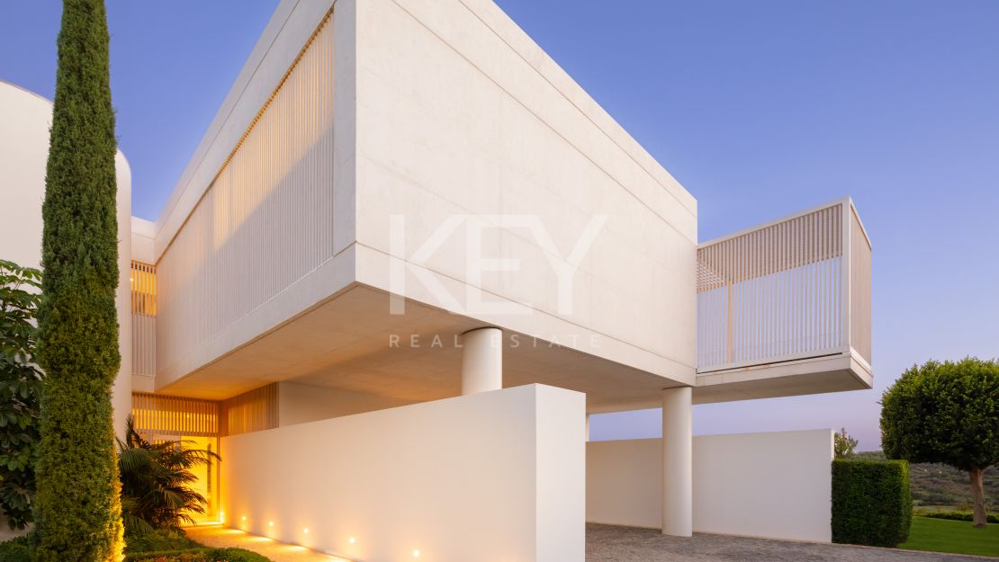 Exquisite and modern new golfside villa for sale in Casares