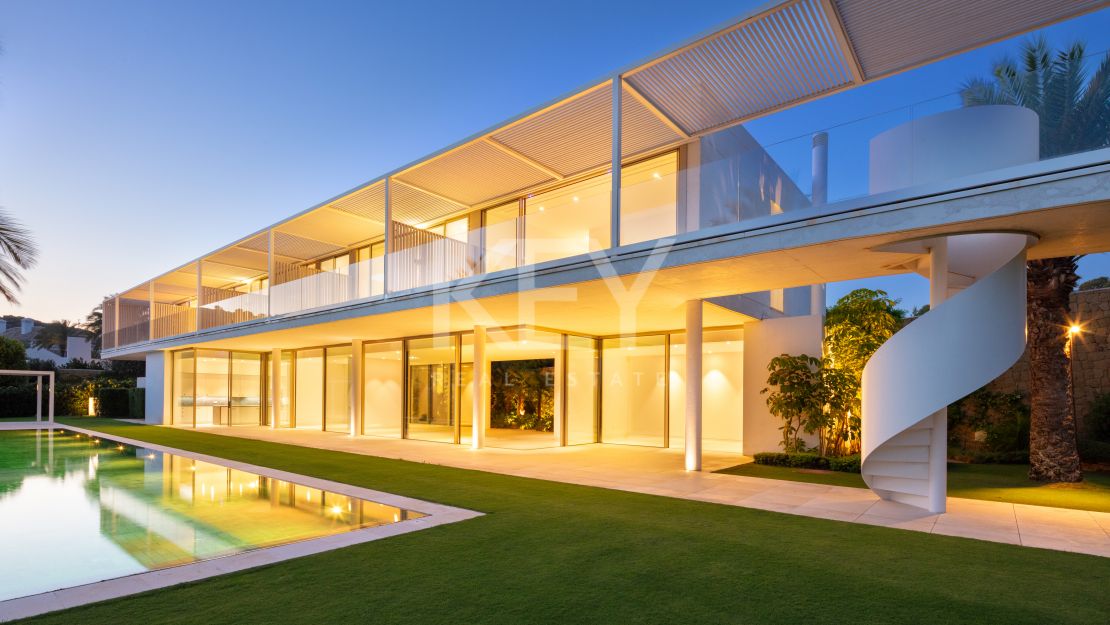 Exquisite and modern new golfside villa for sale in Casares