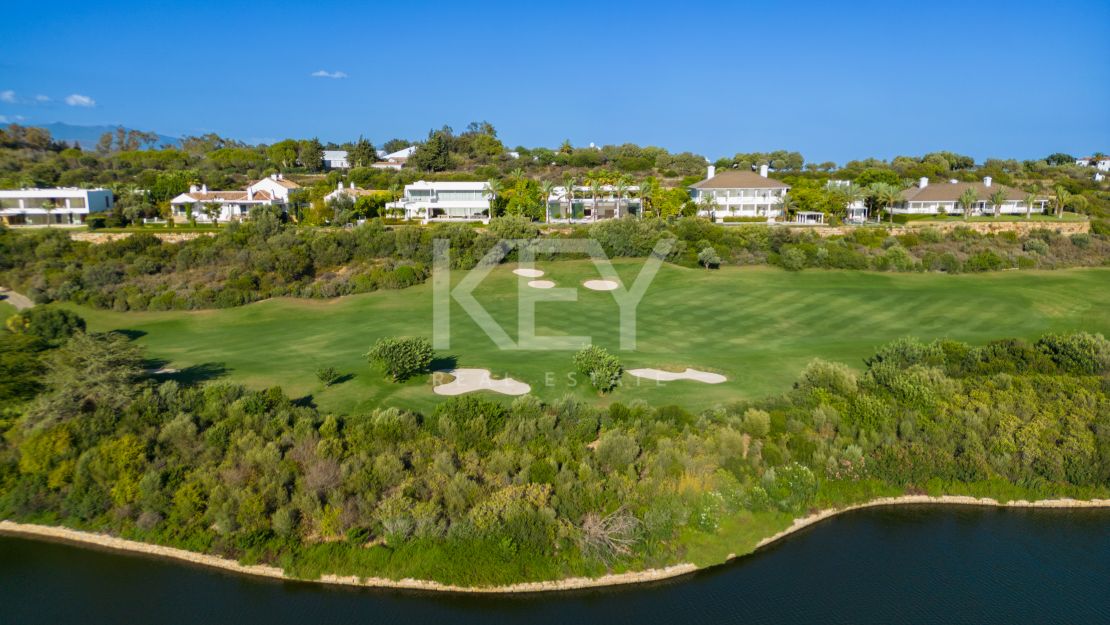Modern and stylish new development villa for sale in Casares