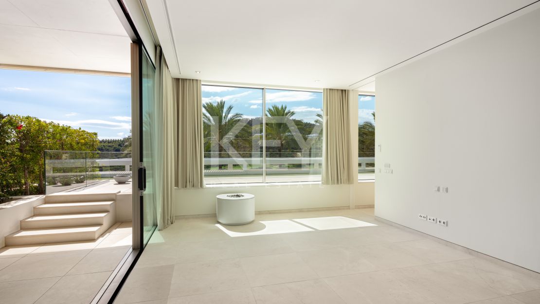 Modern and stylish new development villa for sale in Casares