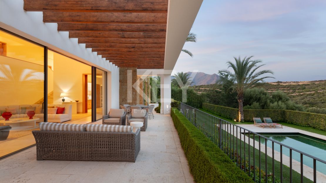 Newly constructed contemporary villa in highly sought-after Finca Cortesin, Casares