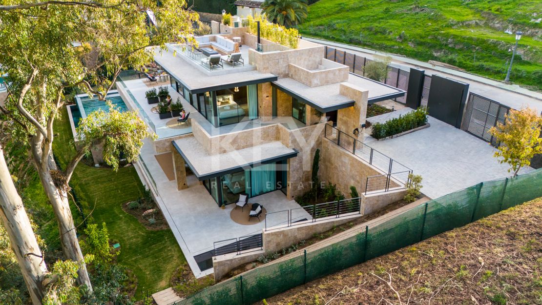 Exquisita villa recientemente entregada en La Cerquilla, Nueva Andalucía