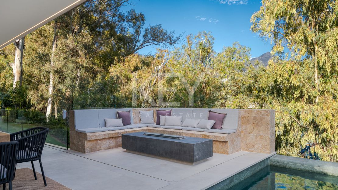 Exquisita villa recientemente entregada en La Cerquilla, Nueva Andalucía