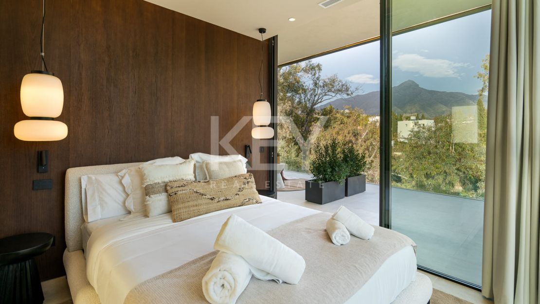 Exquisita villa recientemente entregada en La Cerquilla, Nueva Andalucía