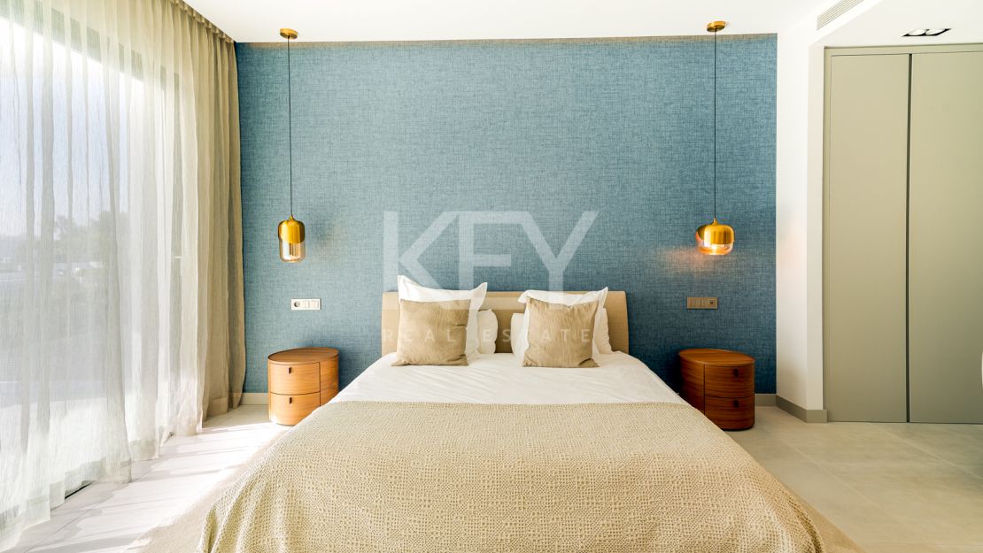 Contemporary Villa in the heart of Puerto Banus