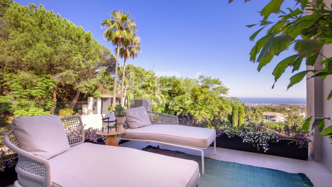 Recently renovated villa for sale in the unique location - La Zagaleta, Benahavis