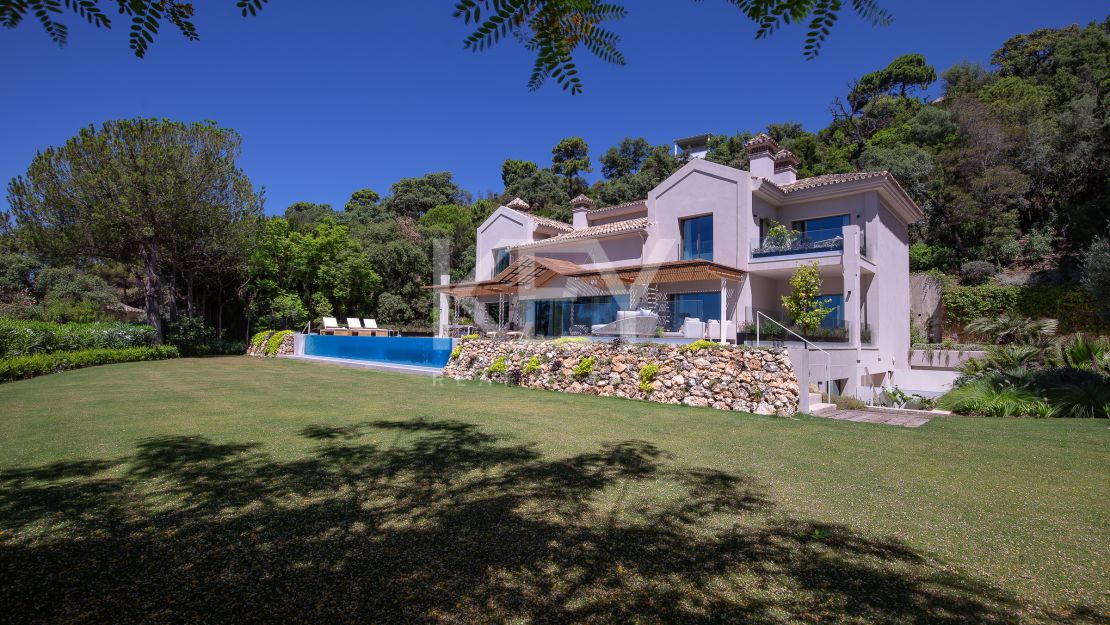 Recently renovated villa for sale in the unique location - La Zagaleta, Benahavis
