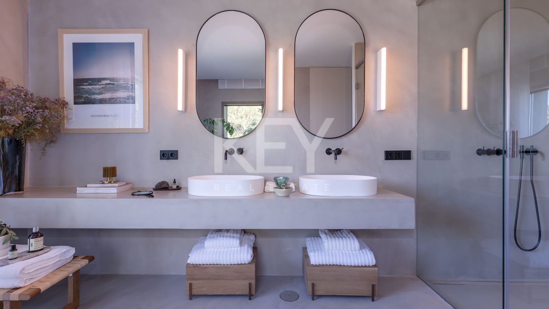 Recently renovated villa for sale in the unique location - La Zagaleta, Benahavis