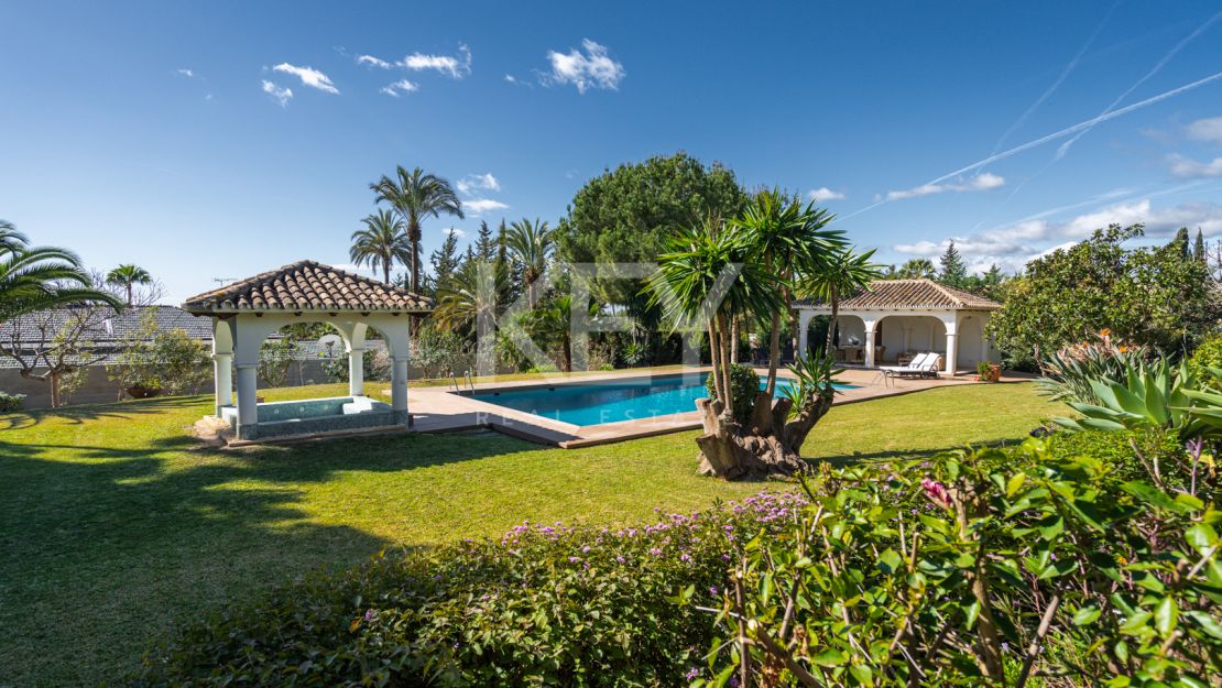 Comfortable villa for short-term rent in Nagüeles, Marbella Golden Mile