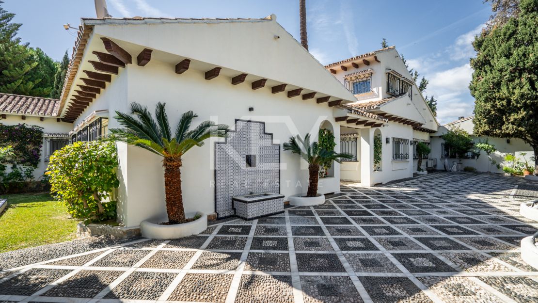 Comfortable villa for short-term rent in Nagüeles, Marbella Golden Mile