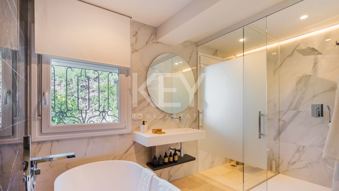 Comfortable villa for short-term rent in Nagüeles, Marbella Golden Mile