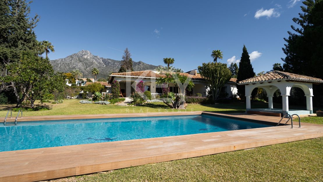 Comfortable villa for short-term rent in Nagüeles, Marbella Golden Mile