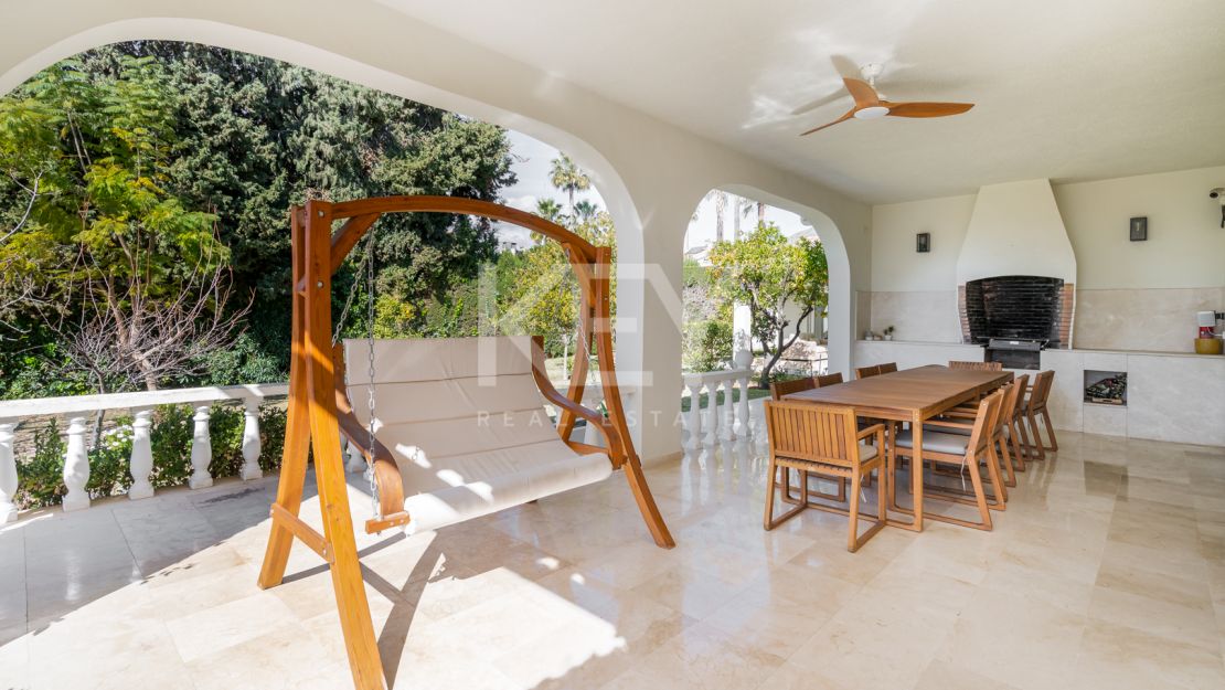 Comfortable villa for short-term rent in Nagüeles, Marbella Golden Mile