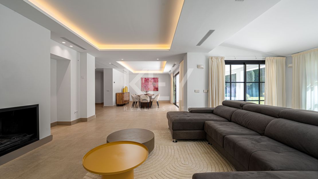 Newly renovated villa for sale in Benahavis