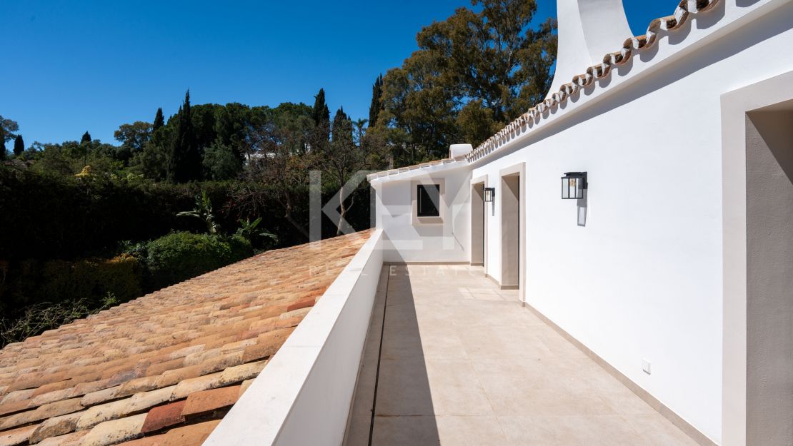Newly renovated villa for sale in Benahavis