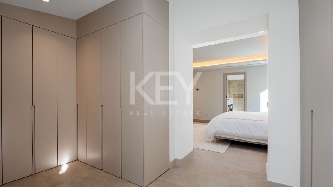 Newly renovated villa for sale in Benahavis