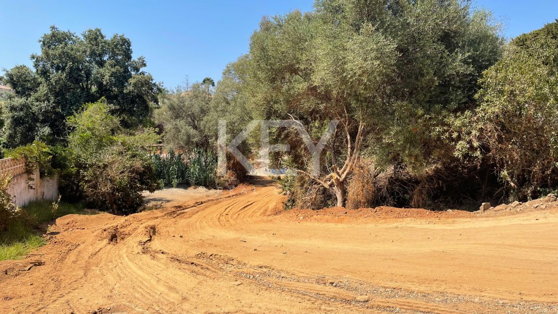 Oportunidad única de parcela en una comunidad cerrada de Marbella, en El Rosario