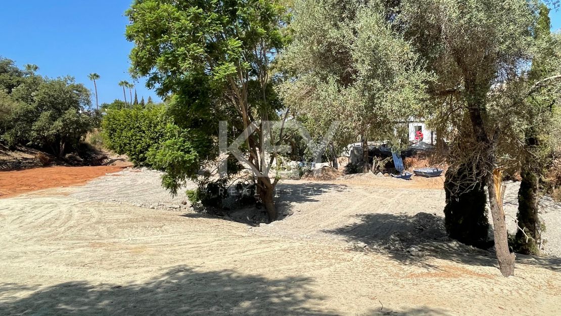 Oportunidad única de parcela en una comunidad cerrada de Marbella, en El Rosario