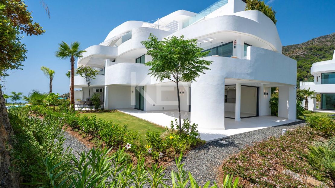 Moderno apartamento de 3 dormitorios con instalaciones premium en Marbella