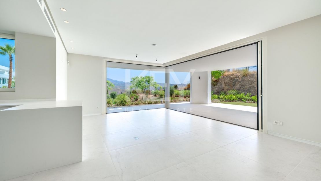 Moderno apartamento de 3 dormitorios con instalaciones premium en Marbella
