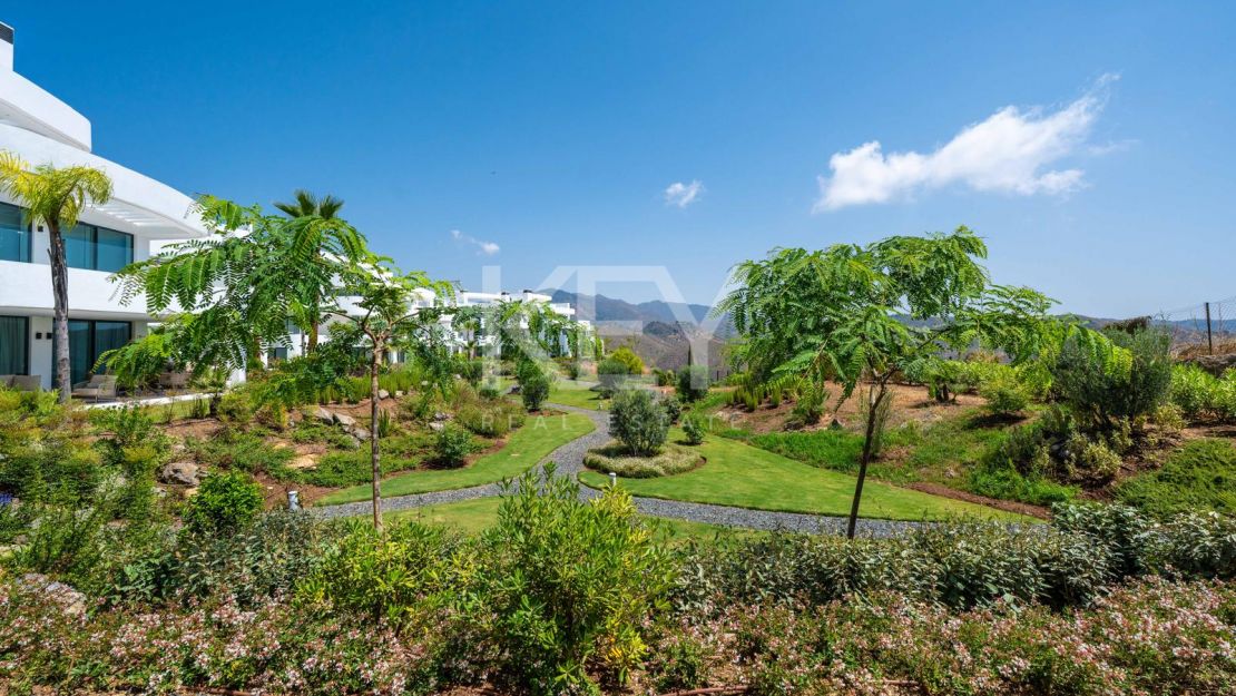 Moderno apartamento de 3 dormitorios con instalaciones premium en Marbella