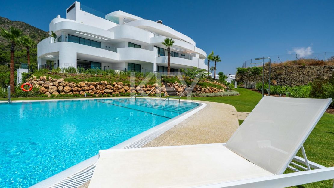 Moderno apartamento de 3 dormitorios con instalaciones premium en Marbella