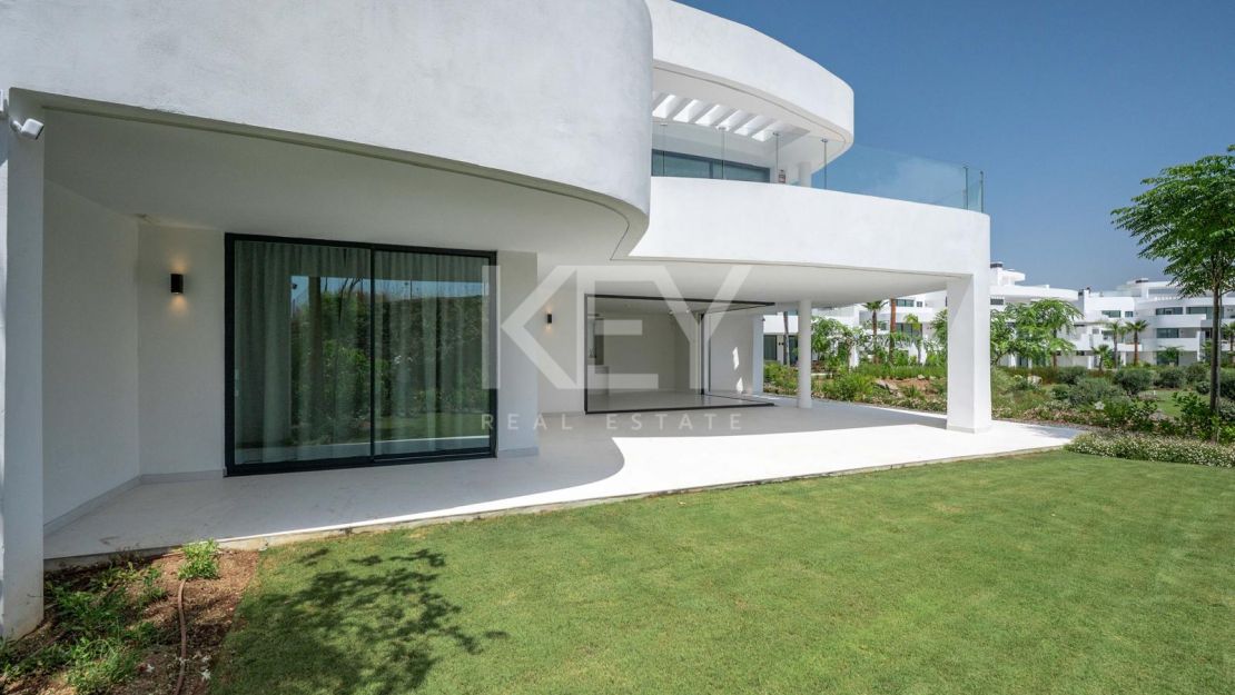 Moderno apartamento de 3 dormitorios con instalaciones premium en Marbella