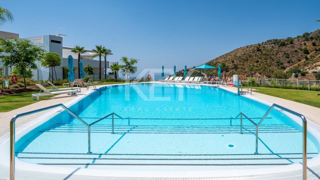 Moderno apartamento de 3 dormitorios con instalaciones premium en Marbella