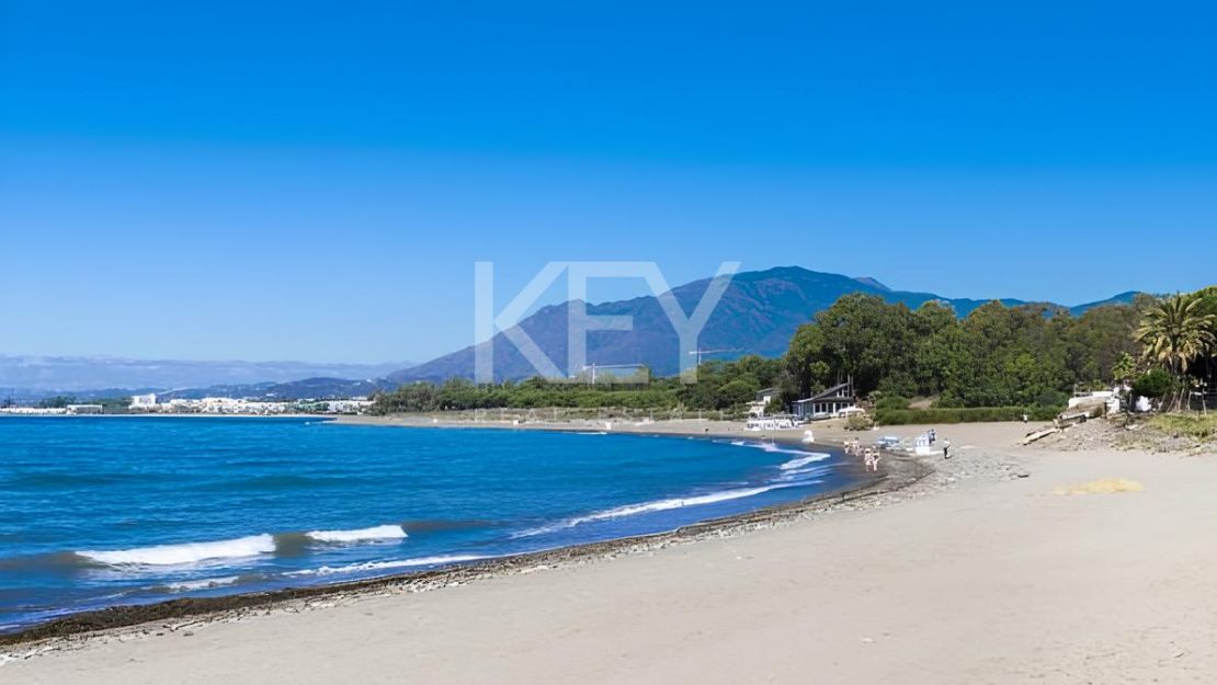 Villa contemporánea de nueva construcción con vistas al mar en La Resina Golf, Estepona