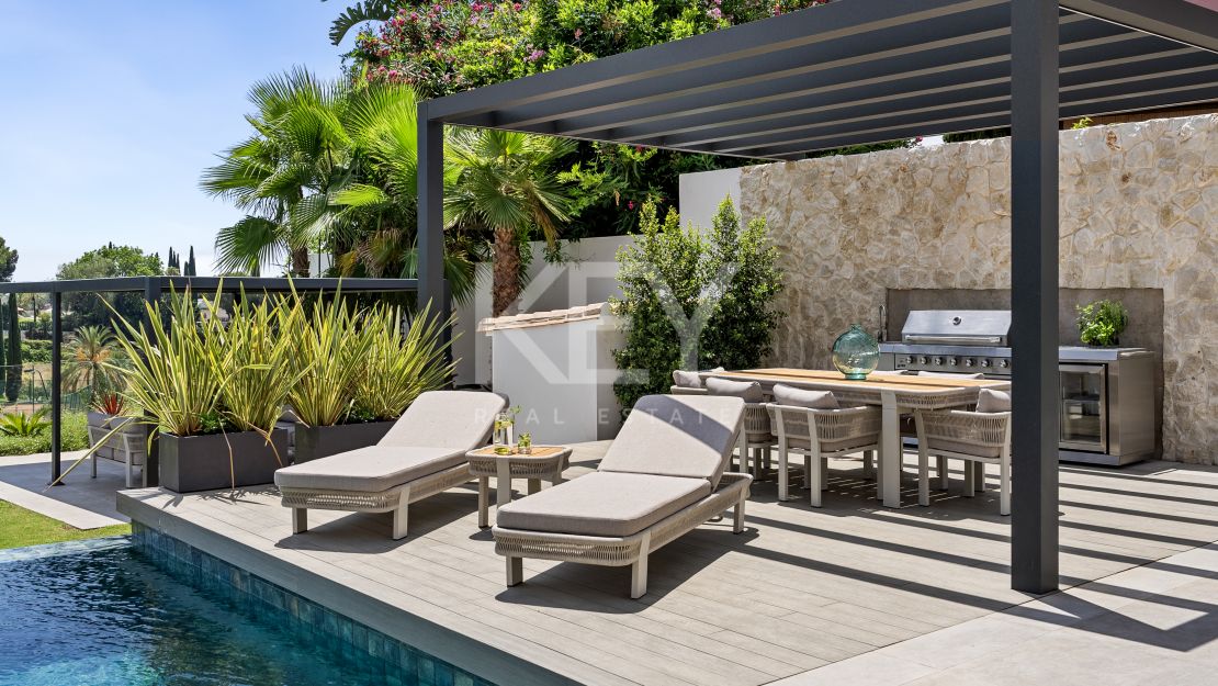 Elegante villa con vistas al mar y a la montaña en Los Flamingos, Benahavís