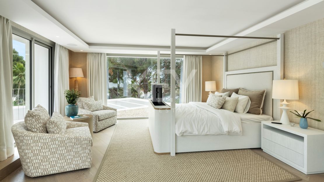 Nueva villa con pista de tenis en Rocío de Nagüeles, Marbella Milla de Oro