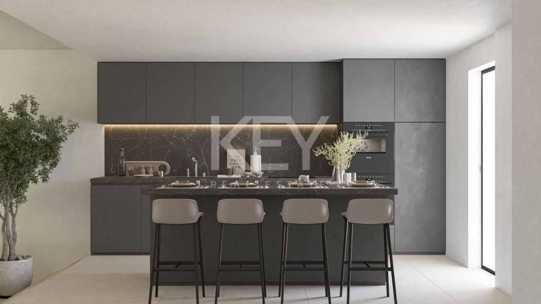 Refined Townhouse on frontline golf in La Quinta, Benahavis