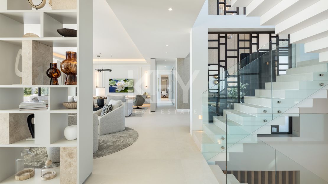 Vistas panorámicas y diseño refinado: Villa en Monte Halcones, Benahavís