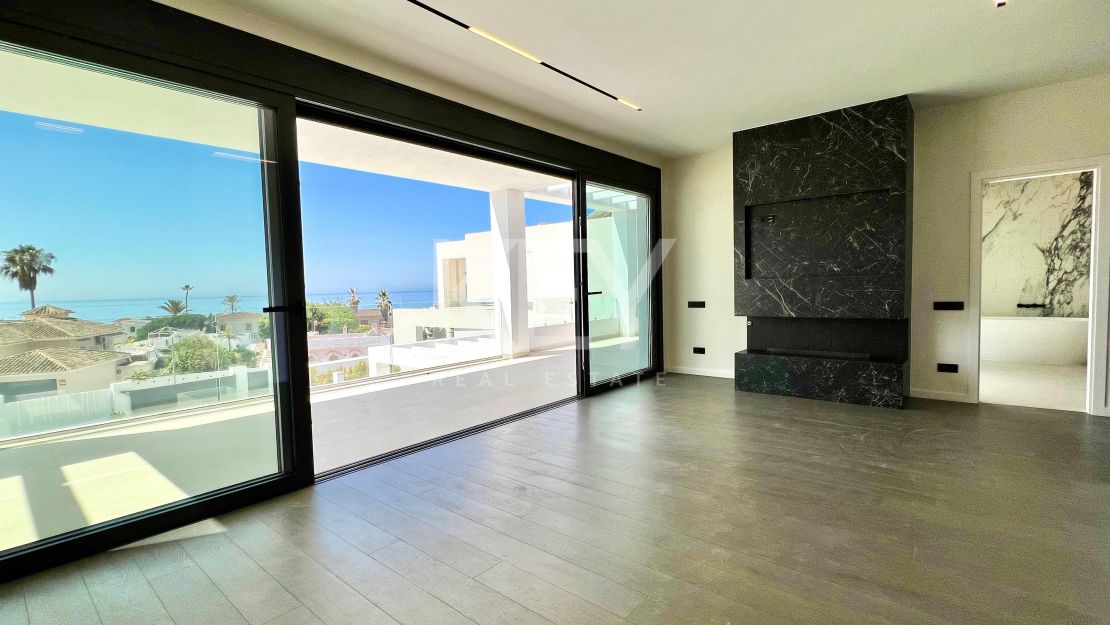 Contemporary beachside villa with sea views and smart design in Elviria, Marbella East