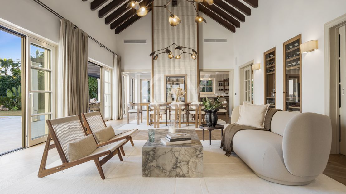 Elegante villa con interiores de diseño y spa en el corazón de Nueva Andalucía, Marbella