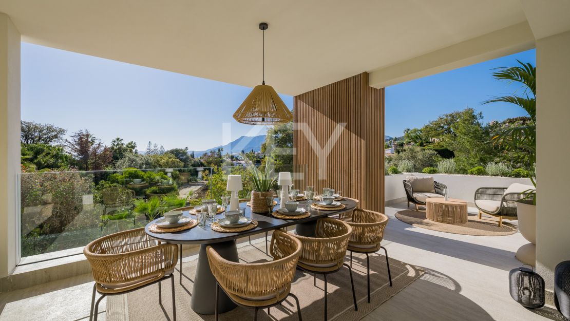 Villa de elegancia andaluza moderna con retiro privado de bienestar en El Rosario, Marbella Este