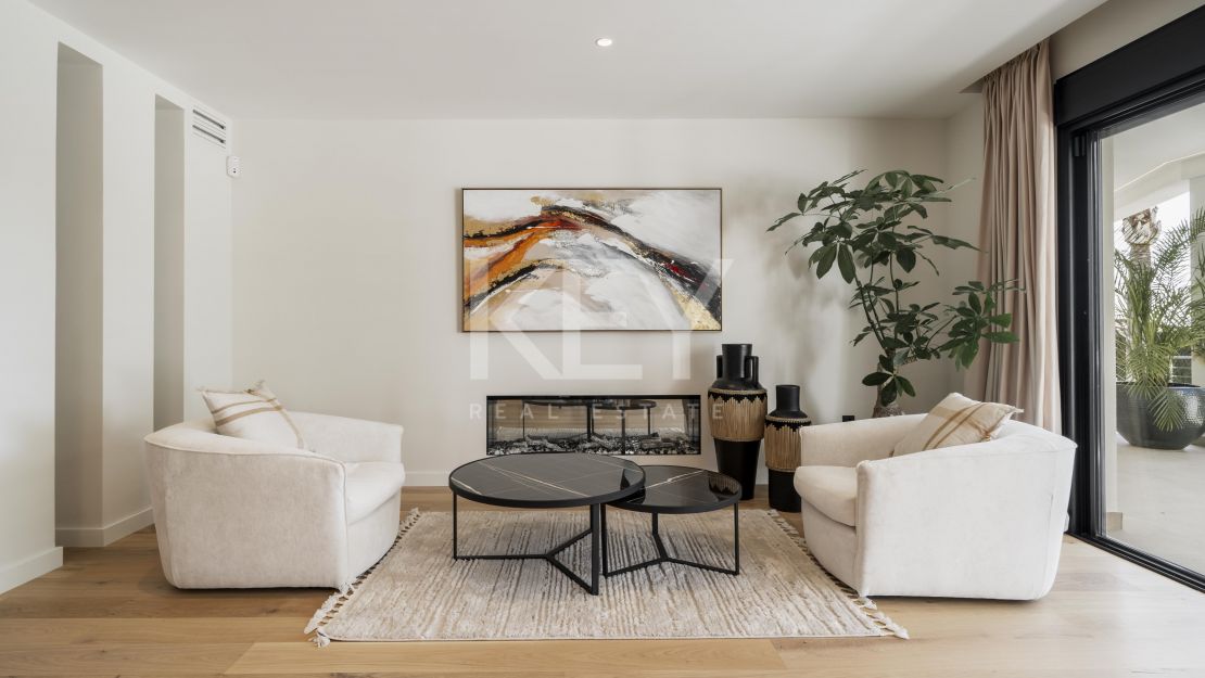 Роскошная вилла с захватывающим видом на море, обращенная на юг, в Нагуэлесе, Марбелья